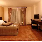 Ipek Garden Palace Hotel Yaliciftlik