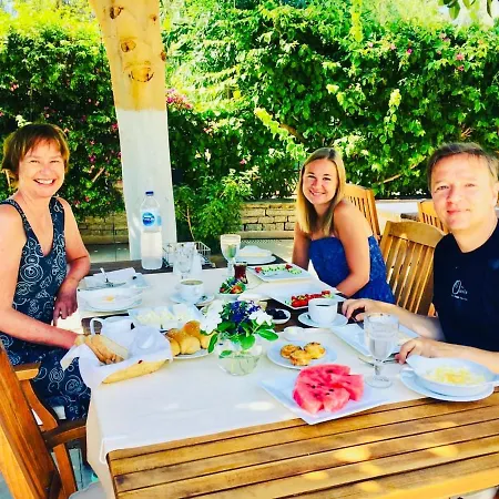 Hotel Ipek Garden Palace Yalıçiftlik