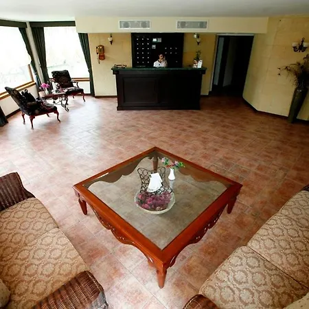 Ipek Garden Palace 3* Yalıçiftlik