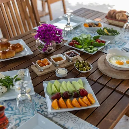 Ipek Garden Palace Yalıçiftlik