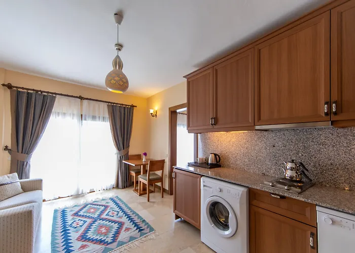 Ipek Garden Palace Yaliciftlik