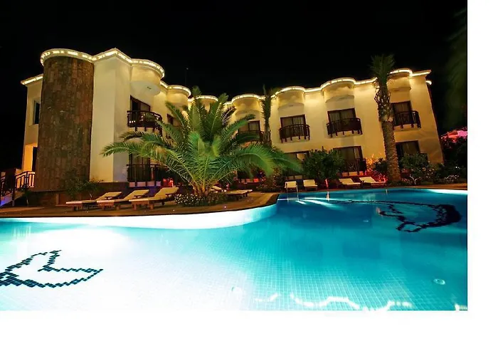 Ipek Garden Palace Yalıçiftlik