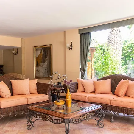 Ipek Garden Palace 3*