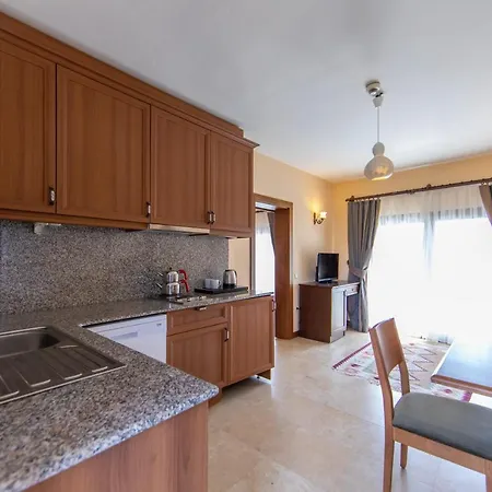 Ipek Garden Palace Hotel Yaliciftlik