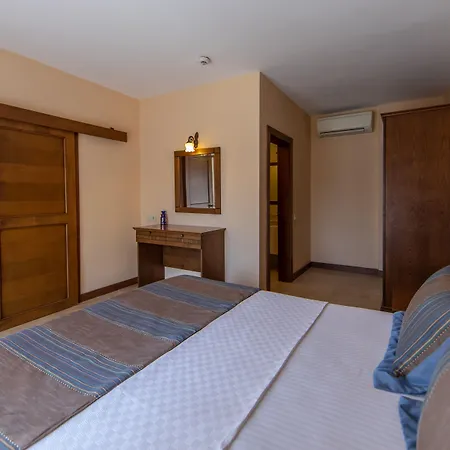 Ipek Garden Palace Hotel Yalıçiftlik