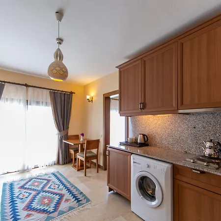 Ipek Garden Palace 얄리싸이프리크