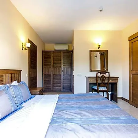 Ipek Garden Palace 4* 얄리싸이프리크