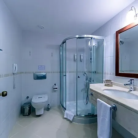 호텔 Ipek Garden Palace 얄리싸이프리크