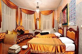 Ipek Garden Palace ヤルチフテッチ