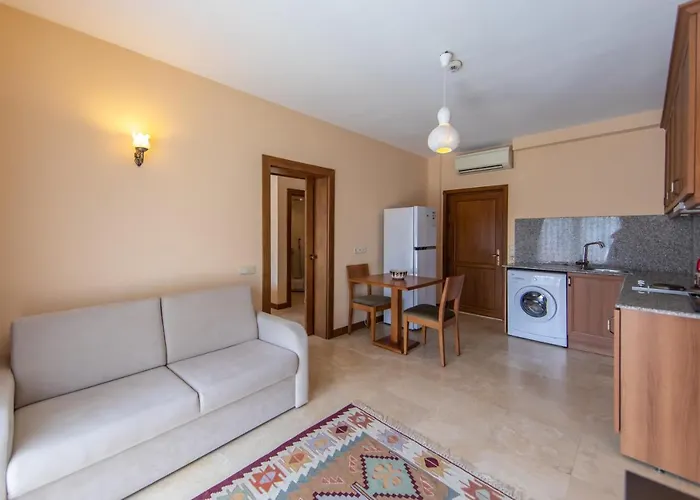 Ipek Garden Palace Otel Yalıçiftlik