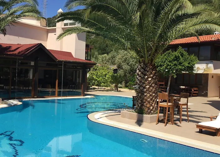 Ipek Garden Palace 3* Yalıçiftlik