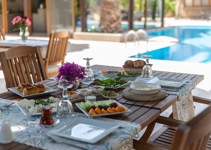 Ipek Garden Palace 3*