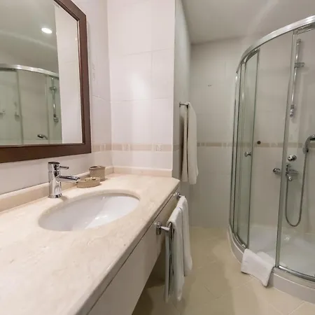 Ipek Garden Palace Hotel Yaliciftlik