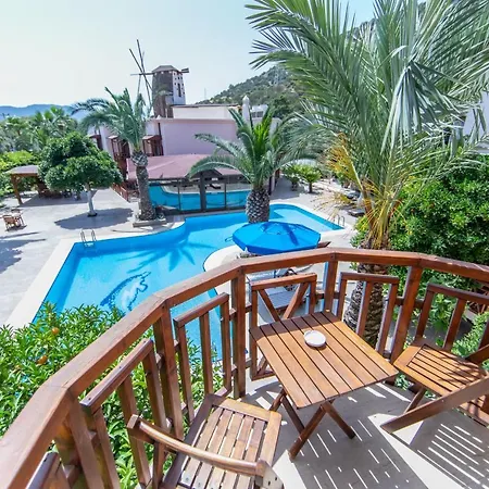 Ipek Garden Palace 4* Yaliciftlik