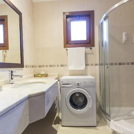 Ipek Garden Palace Hotel Yaliciftlik